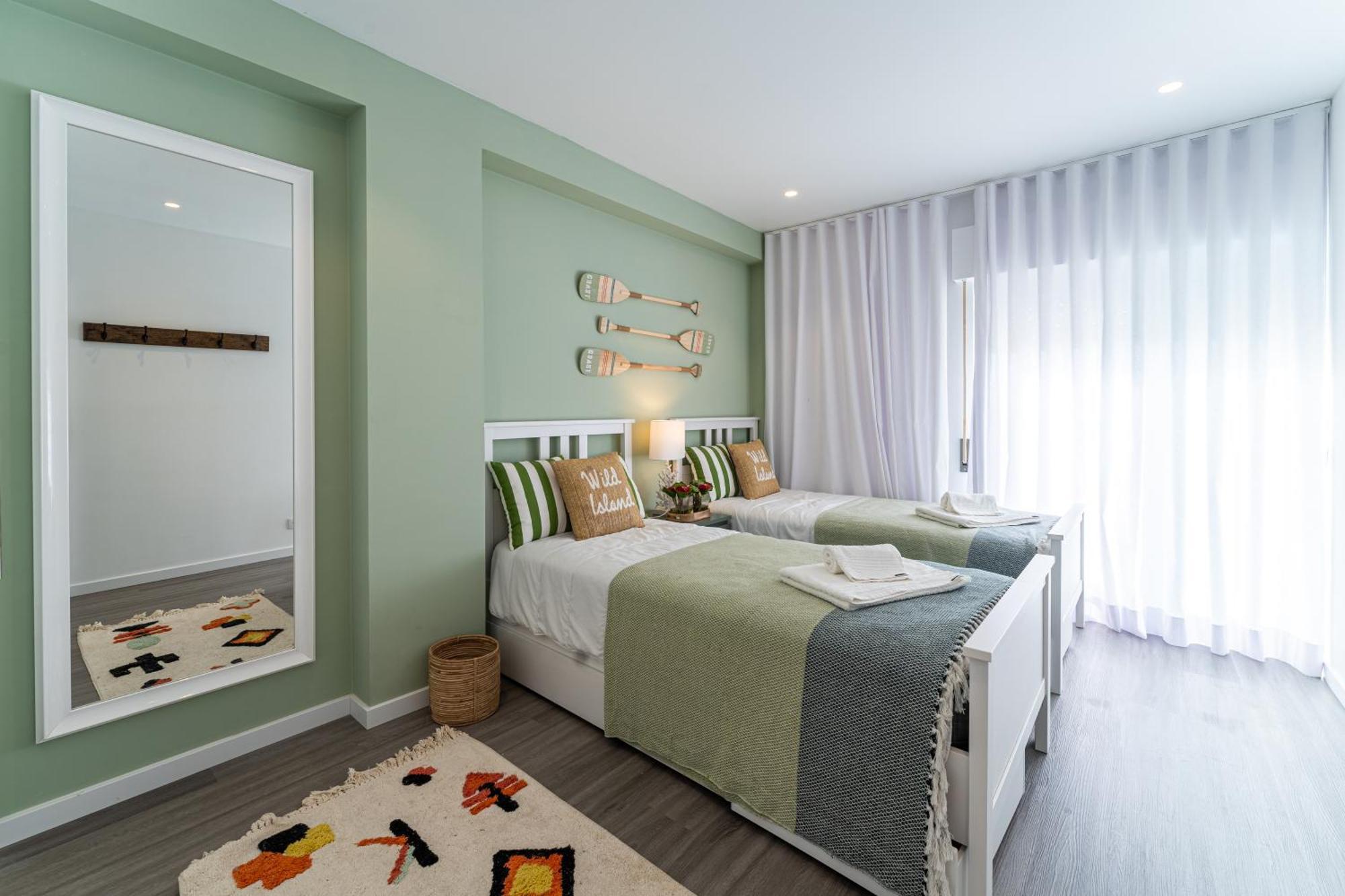 T2 Dina'S Place Назаре Екстериор снимка